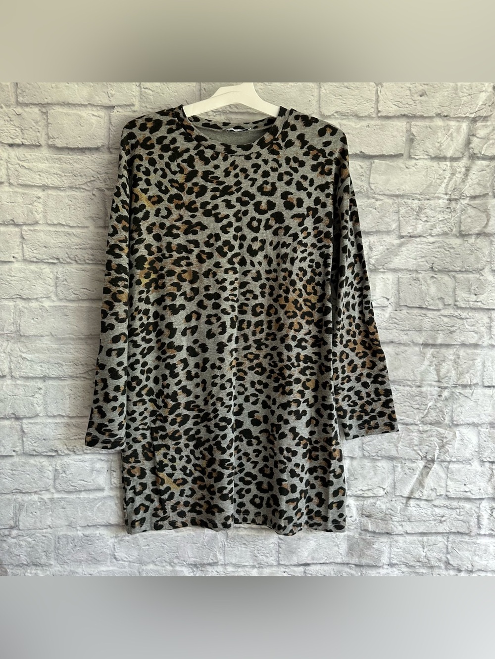PREOWNED ZARA LONG SLEEVE SWEATSHIRT LEOPARD DRESS WOMENS LARGE L